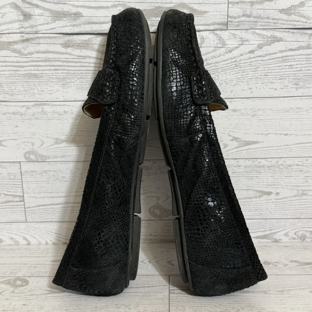 Vionic Larrun Driving Loafers Sz 8 Black Snakeskin Pattern Orthotic Flats Shoes - Picture 5 of 12